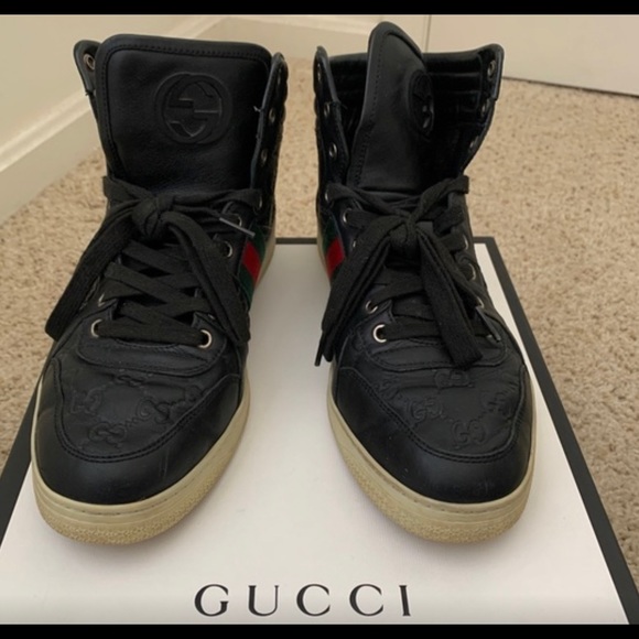 Men’s Gucci sneakers - Picture 3 of 4